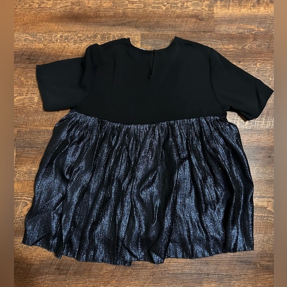 Markus Lupfer Black Blouse Size Small Shimmer Blue - Picture 2 of 3